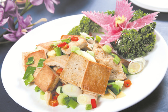 炝炒老豆腐