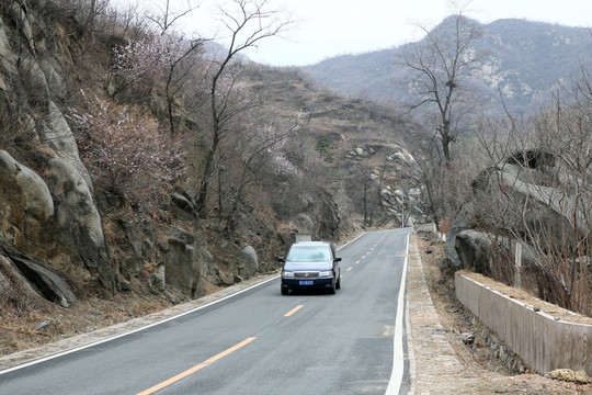 山区公路