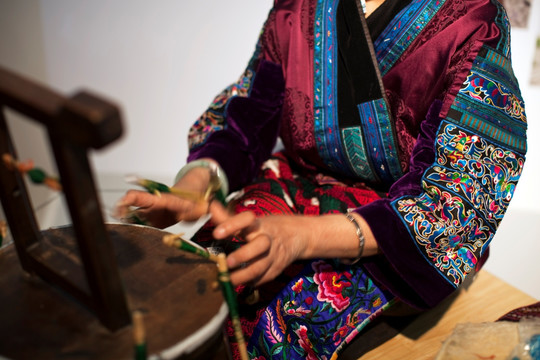 少数名族纺织 手工 非物质文化