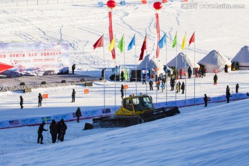 机械  滑雪场