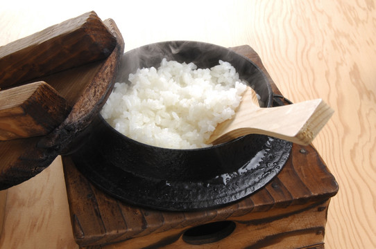 大米 米饭 鲜米饭
