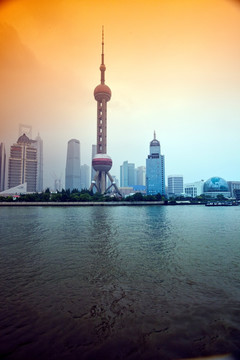 上海外滩 浦江 水面 现代建筑