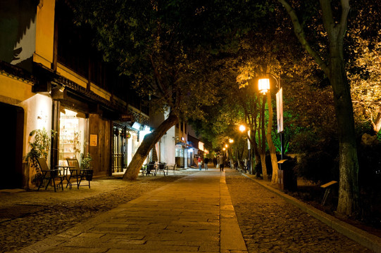 苏州平江路夜景