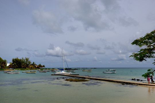 毛里求斯海滨码头