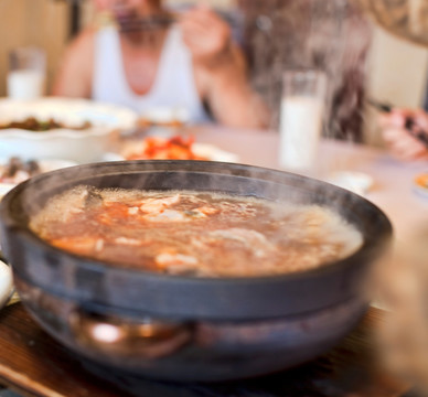 烩菜 美食 淮扬菜 餐桌 餐具