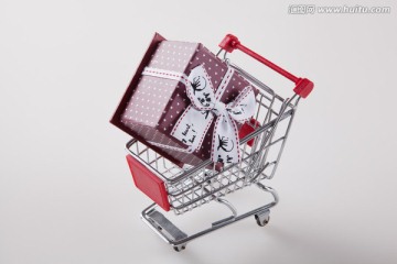 购物车与礼盒