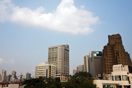 上海 外滩 老建筑 现代建筑