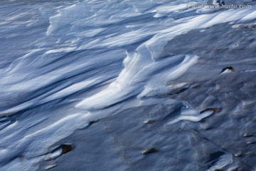 雪层  雪景