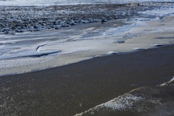河滩 溪流