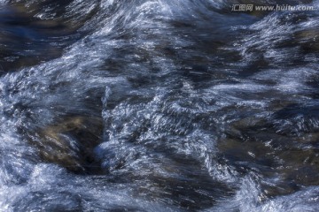 溪流 河流