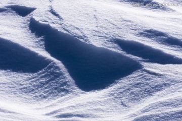 雪层  白雪