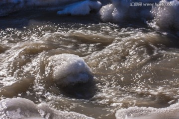 洪水