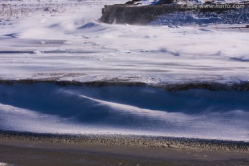 河滩  冰河