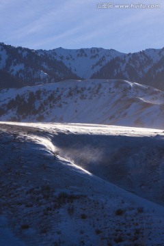 雪山 高原