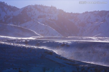 雪山 高原