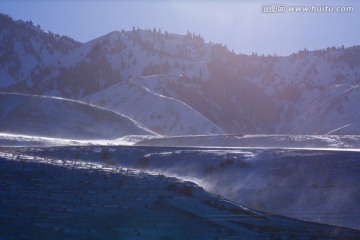 雪山 高原