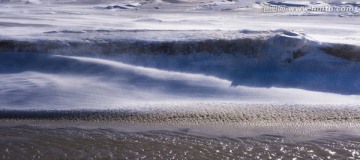 河边 雪地