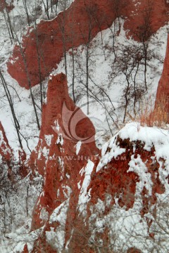 丹霞雪景