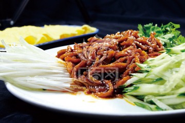 京酱肉丝