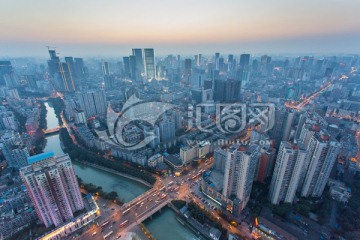 俯瞰成都夜景