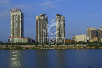 衡阳江景洋房 现代建筑