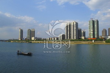 衡阳江景洋房 雁城新貌 渔船