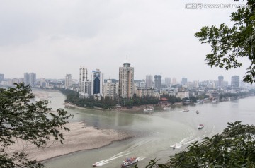 乐山大江汇流