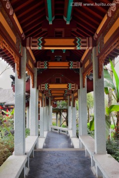中式景观长廊
