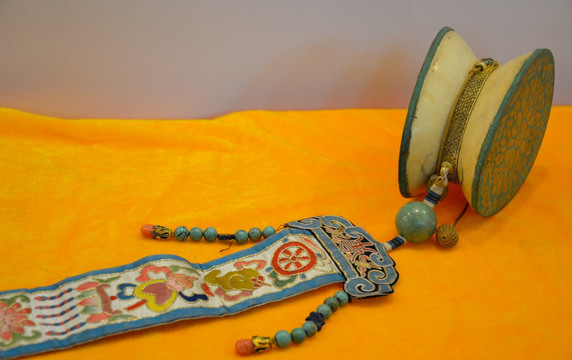 藏族嘎布拉法鼓