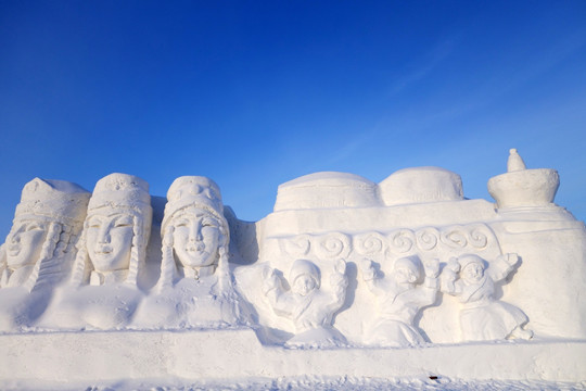 雪雕 欢乐的蒙古人
