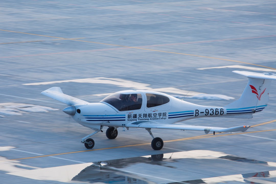 飞机 小型飞机