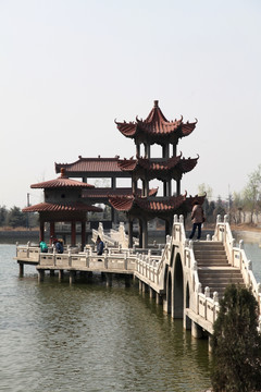 园林春景