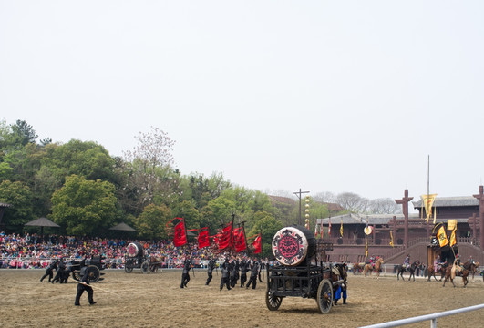 三英战吕布 现场表演