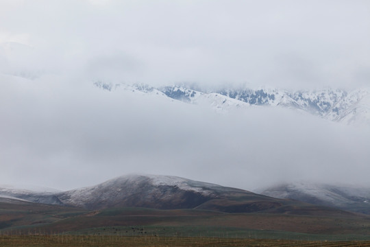 天山