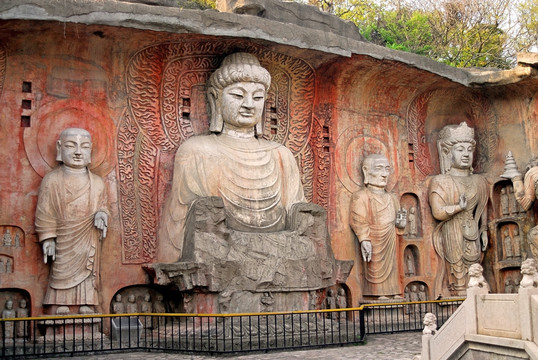 无锡太湖仙岛唐代石窟佛像