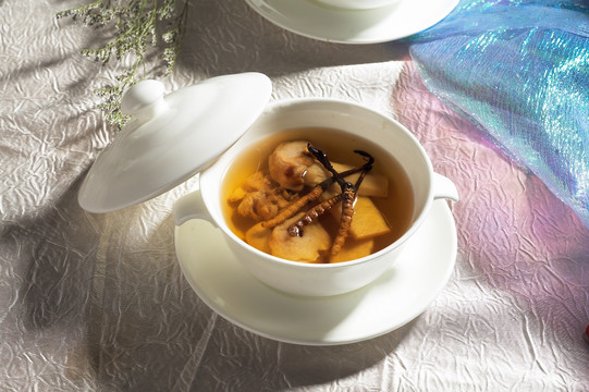 冬虫草清炖松茸 美食