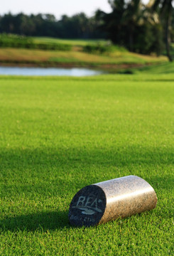 高尔夫草坪标识