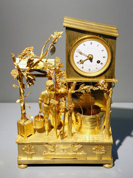 法国铜鎏金人物座钟