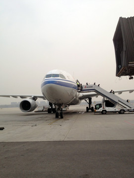 中国民航 飞机 机场 停机坪