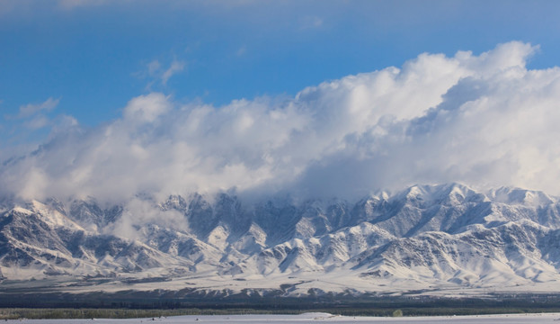 天山