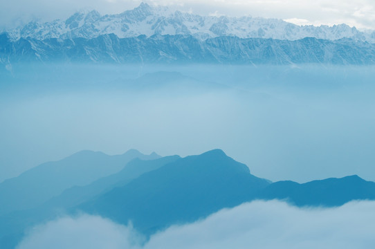 牛背山云海