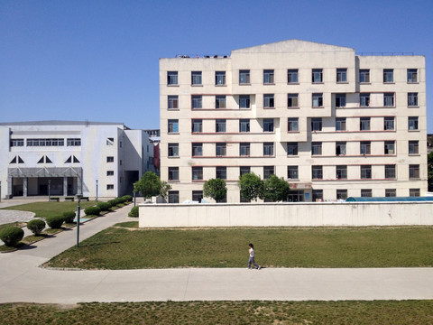 高校 校园 现代建筑