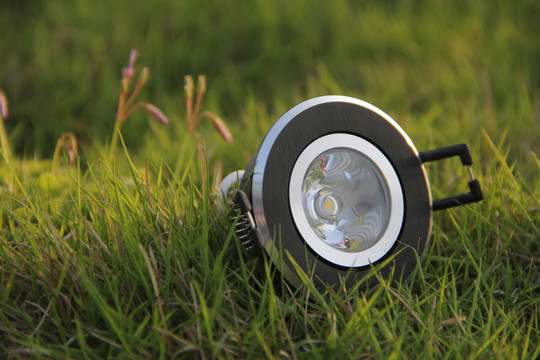 高端 品牌 LED 射灯 摄影