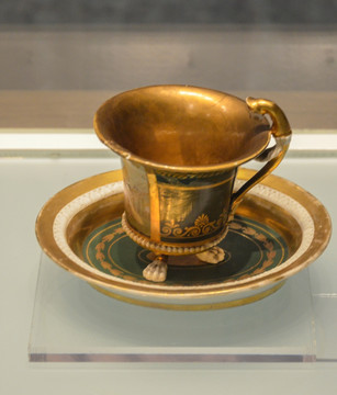 描金彩绘茶杯 意大利瓷器