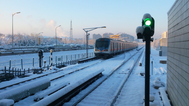 雪后的北京地铁