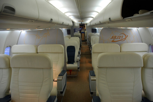 ARJ21民用客机客舱