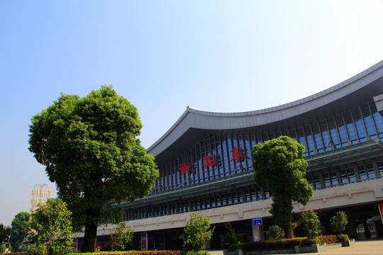 衡阳东 候车厅