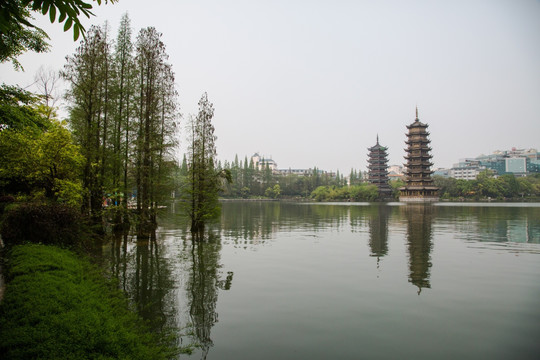 桂林两江四湖