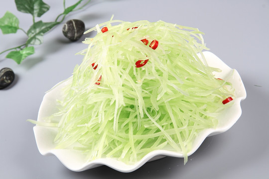 凉拌笋丝