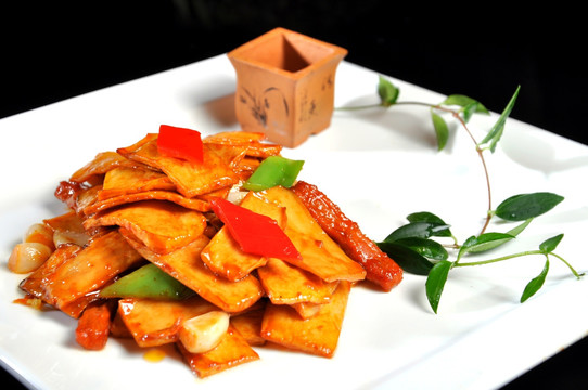 杏鲍菇炒牛柳